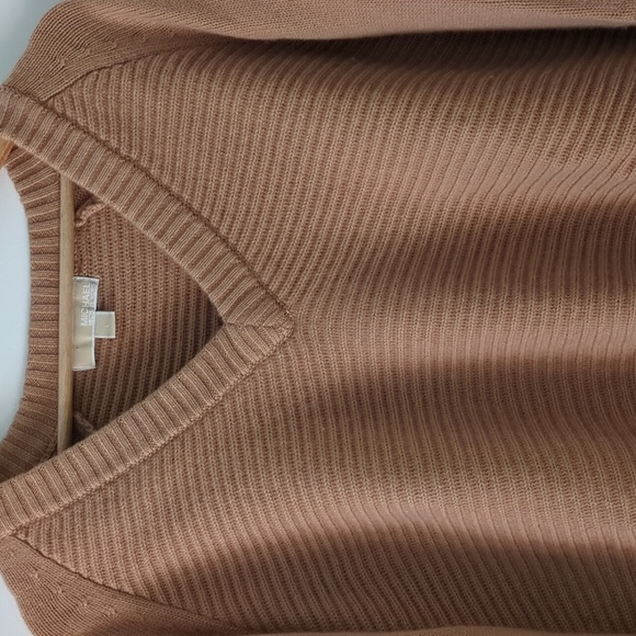 Michael Kors Merino Wool Cashmere Blend Oversized V-Neck Ribbed Camel Sweater L - Picture 2 of 6